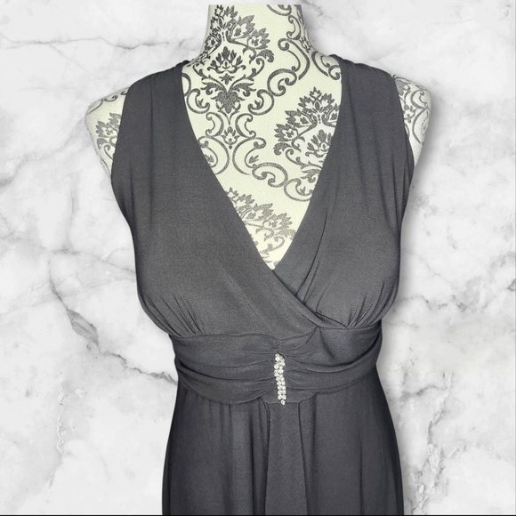 JESSICA Sleeveless Little Black Dress - Medium (No Tag) - Picture 2 of 6